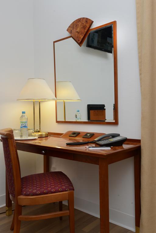 Aparthotel Elegant Apartotel 3*